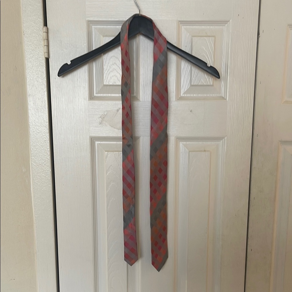 Kenneth Cole Reaction Tie Elegant Accessory In Red/Pink/Gray